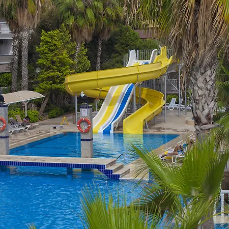Kemal Bay Otel 5*